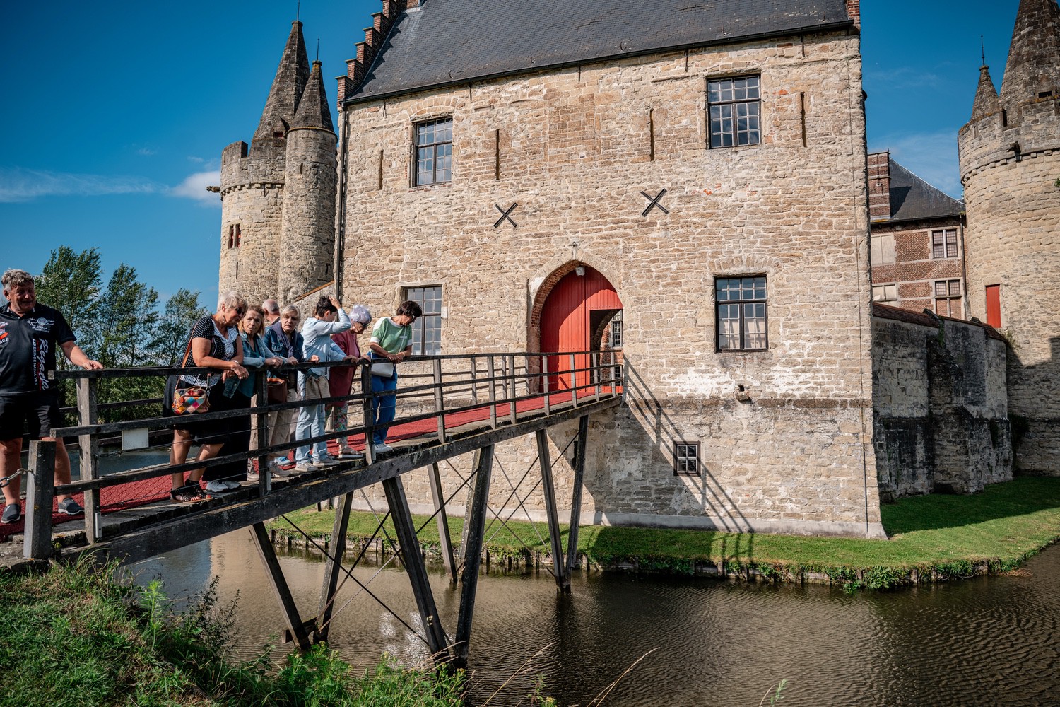 https://registratie-aanbod.vrouwennet.be/uploads/aanbod/charlotte-meys-herita-vrouwennet-overview_1776689054.jpg