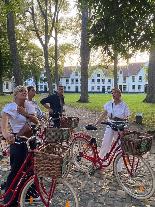 https://registratie-aanbod.vrouwennet.be/uploads/aanbod/detail_photo_0680f8006a034d_1745846278.jpg
