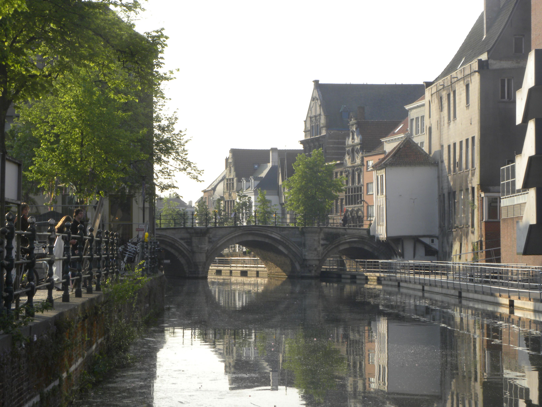 https://registratie-aanbod.vrouwennet.be/uploads/aanbod/detail_photo_1680f7bd54c5ae_1745845205.jpg