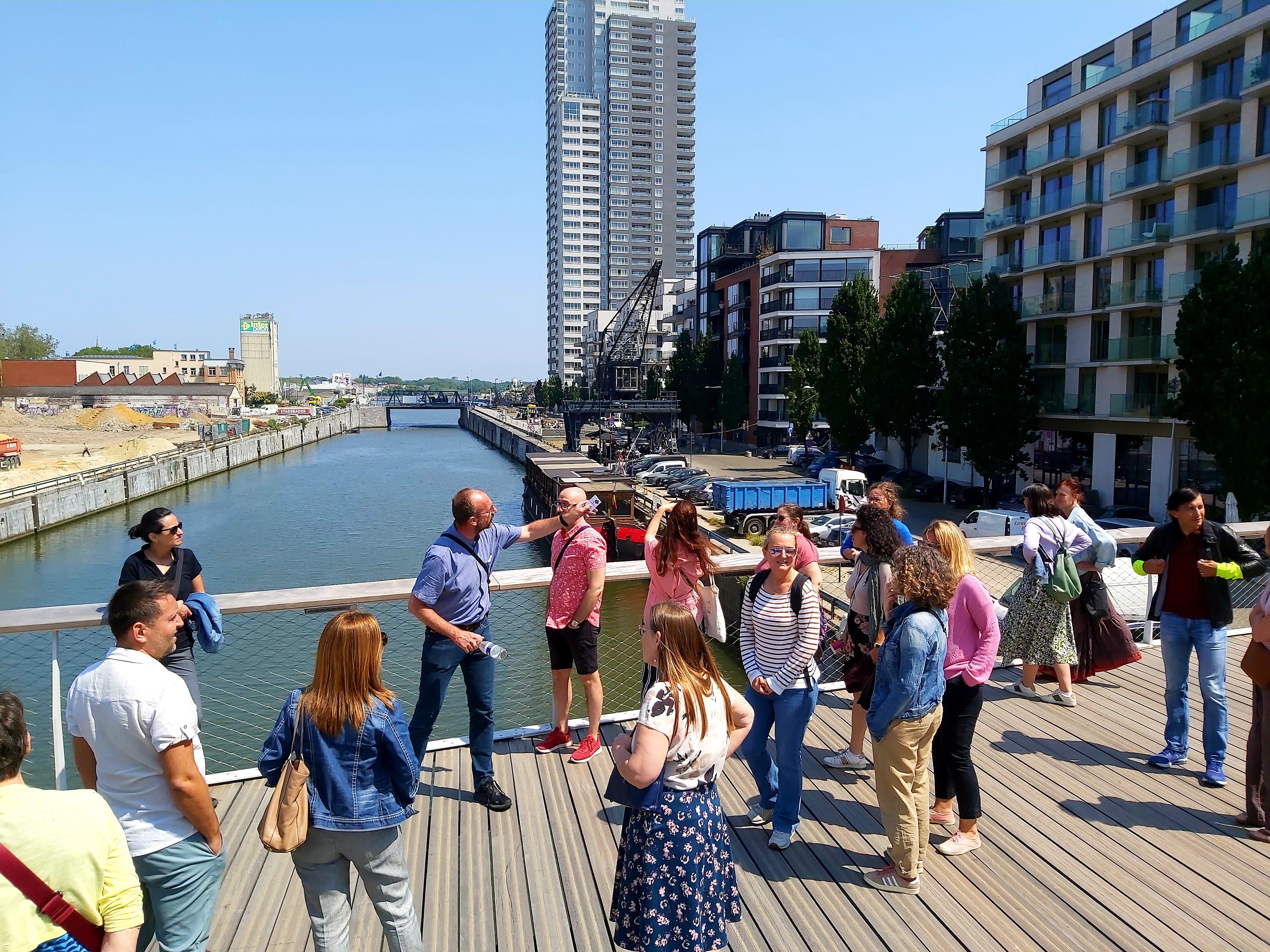 https://registratie-aanbod.vrouwennet.be/uploads/aanbod/detail_photo_468108bba3c0da_1745914810.jpg