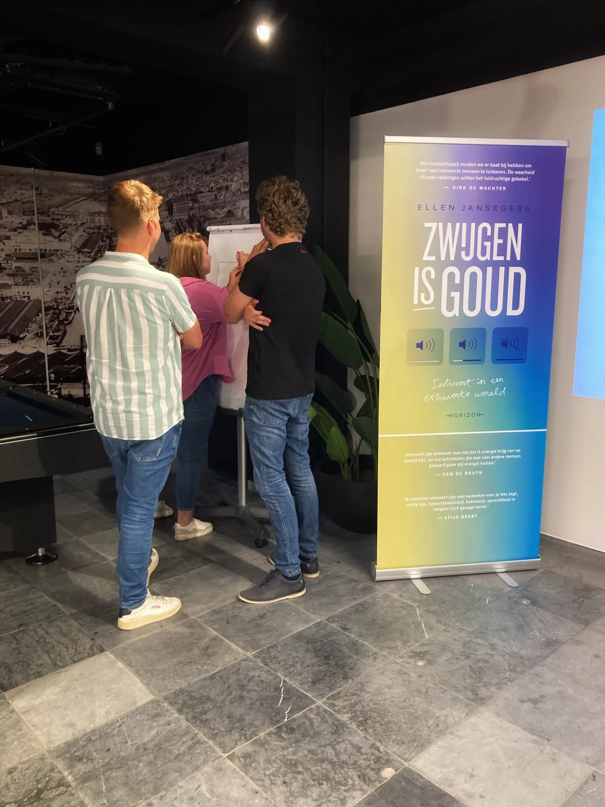 https://registratie-aanbod.vrouwennet.be/uploads/aanbod/ellen-jansegers-ellen-jansegers-vrouwennet-photo-3_1778075571.jpeg